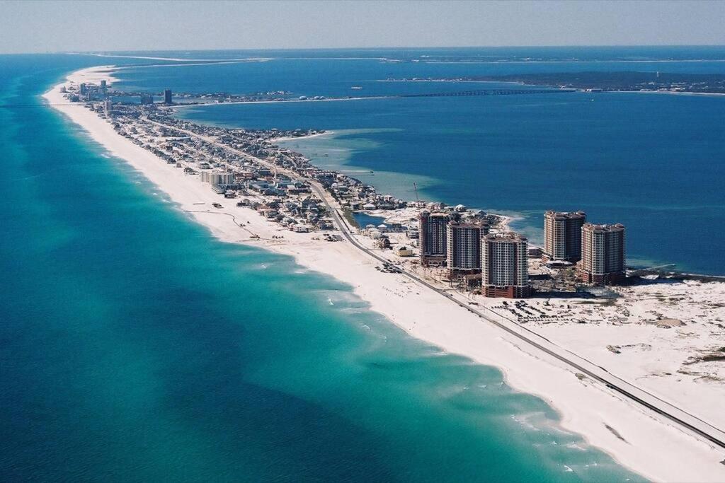 Life'S A Breeze - Updated 3Br 5Min To Pcola Beach Gulf Breeze Exterior foto